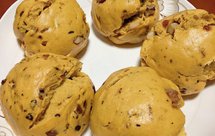 南瓜红枣核桃馒头