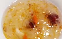 懒人减肥版-出胶快-桃胶皂角米雪燕红枣枸杞莲子银耳羹