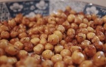 香酥烤鹰嘴豆｜减脂小零食（附快速煮豆方法，空气炸锅版）