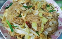 包菜炒粉丝