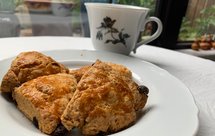 椰丝葡萄干司康