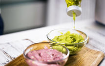 减肥零食／万能酱，牛油果鹰嘴豆泥＋生菜红腰豆泥