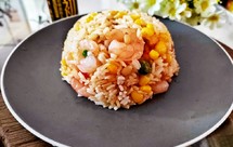 快手松仁玉米炒饭