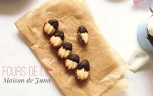 Fours de lin 榛子酱夹心杏仁曲奇