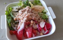 金枪鱼鹰嘴豆沙拉