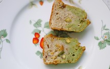 幸福的开心果香蕉磅蛋糕