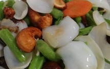 腰果百合炒西芹