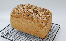 多谷物原麦面包