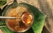 30分钟鲜莲子百合桃胶糖水