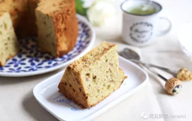 花见烘焙Hanami——开心果草莓戚风蛋糕（17cm&17cm加高戚风模具食谱）