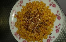 番茄酱瓜子仁玉米粒