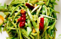 清清爽爽的清炒梅豆