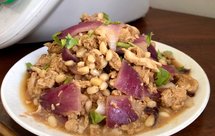 洋葱松仁鸡胸肉