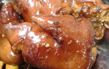 卤猪蹄的传统做法