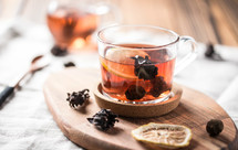 生津止渴：洛神乌梅柠檬茶