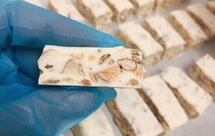 新年牛轧糖（杏仁花生）