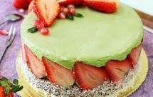 开心果酱草莓慕斯蛋糕（改自Ladurée配方）