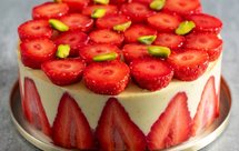 翻译食谱 |法式草莓开心果蛋糕