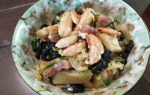 蟹腿肉香肠炒白粿