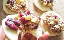 健康的零食：苹果金枪鱼派