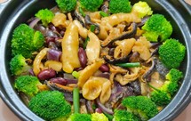 红烧花胶鲍鱼海参煲