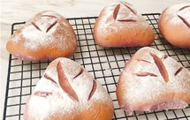 有颜值担当的紫薯奶酪面包