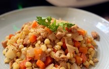 洋葱松仁鸡胸肉