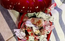 松籽杏仁太妃糖