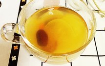 苹果红枣枸杞糖水