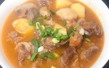 小美番茄土豆炖牛腩