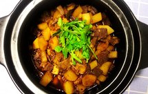 红烧羊肉萝卜煲