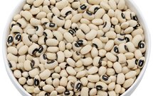 眉豆花生红枣猪尾汤