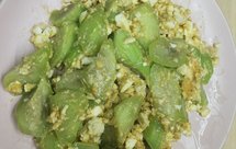 丝瓜新做法-鸭蛋丝瓜