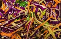 减脂蔬菜【凉拌紫甘蓝黄瓜】