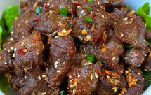 我做的蒜香孜然牛肉粒完爆烧烤店！！