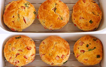 香葱肉松火腿司康，超简单20分钟快手早餐，外酥里软，肉松控别错过！