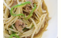 快手下饭菜:豆芽炒肉