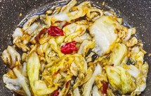 超下饭的素菜 酸辣手撕包菜