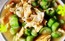 素菜【丝瓜焖荷包蛋】