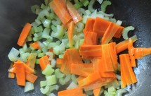 素菜-西芹百合香菇胡萝卜混炒