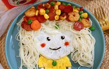 可爱萌娃脸创意面条