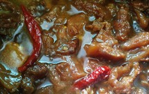 创意菜好吃不腻酸梅红烧牛筋