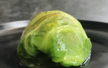 新年创意菜-腰果黄瓜海带丝