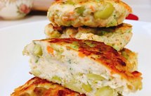 创意减脂餐：鸡胸肉蔬菜饼