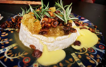 惊艳于布里奶酪的奇异猜想——甜咸党的大爱——5分钟餐前高颜值小食