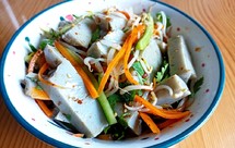 节气蔬食~夏至~云南特色小吃：金豌豆凉粉