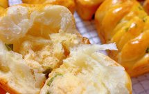 香葱肉松手撕面包