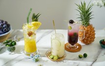 三种汽水(梅有菠出气泡水+青柠乳酸气泡水+萄萄结橘气泡水)