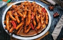 奥尔良烧烤酱鸡爪