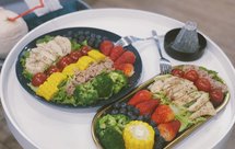 鸡胸肉沙拉-婚礼前的减肥食谱